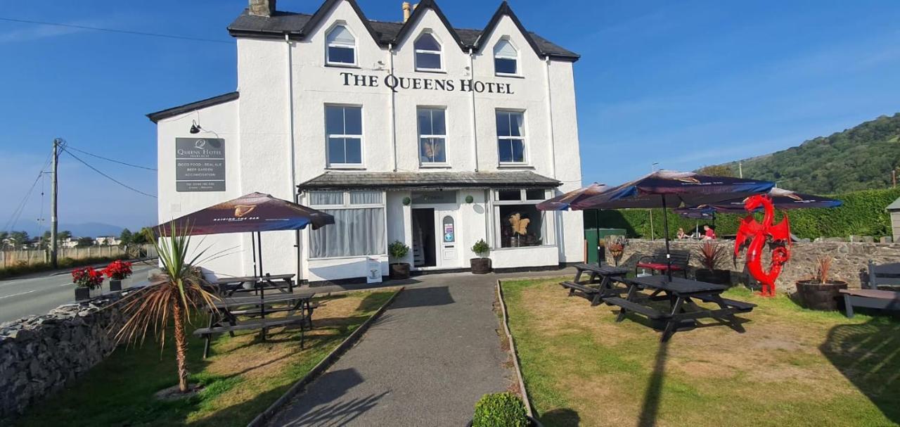 The Queens Hotel Harlech Exterior foto