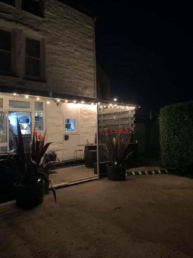 The Queens Hotel Harlech Exterior foto