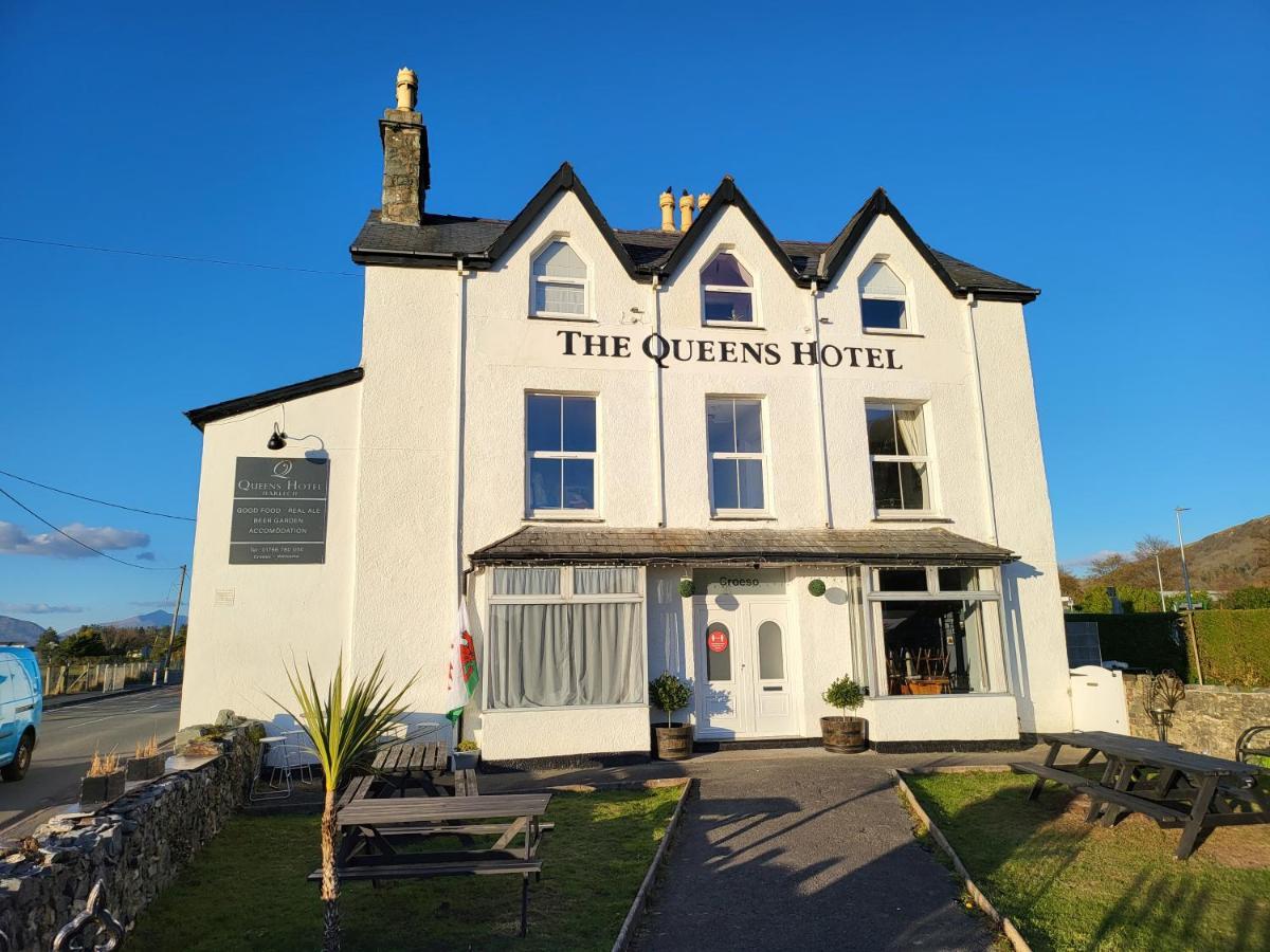 The Queens Hotel Harlech Exterior foto